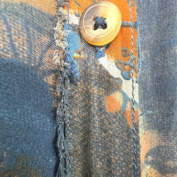 We The Free Button Down XS Oversized Blue Orange Tropical Floral Raw Edge Shirt - Picture 7 of 15